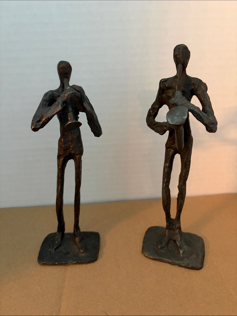 VINTAGE BRULALIST BRONZE MUSICIAN SCULPTURES JAZZ PLAYERS BERNARD KIM Set Of 2
